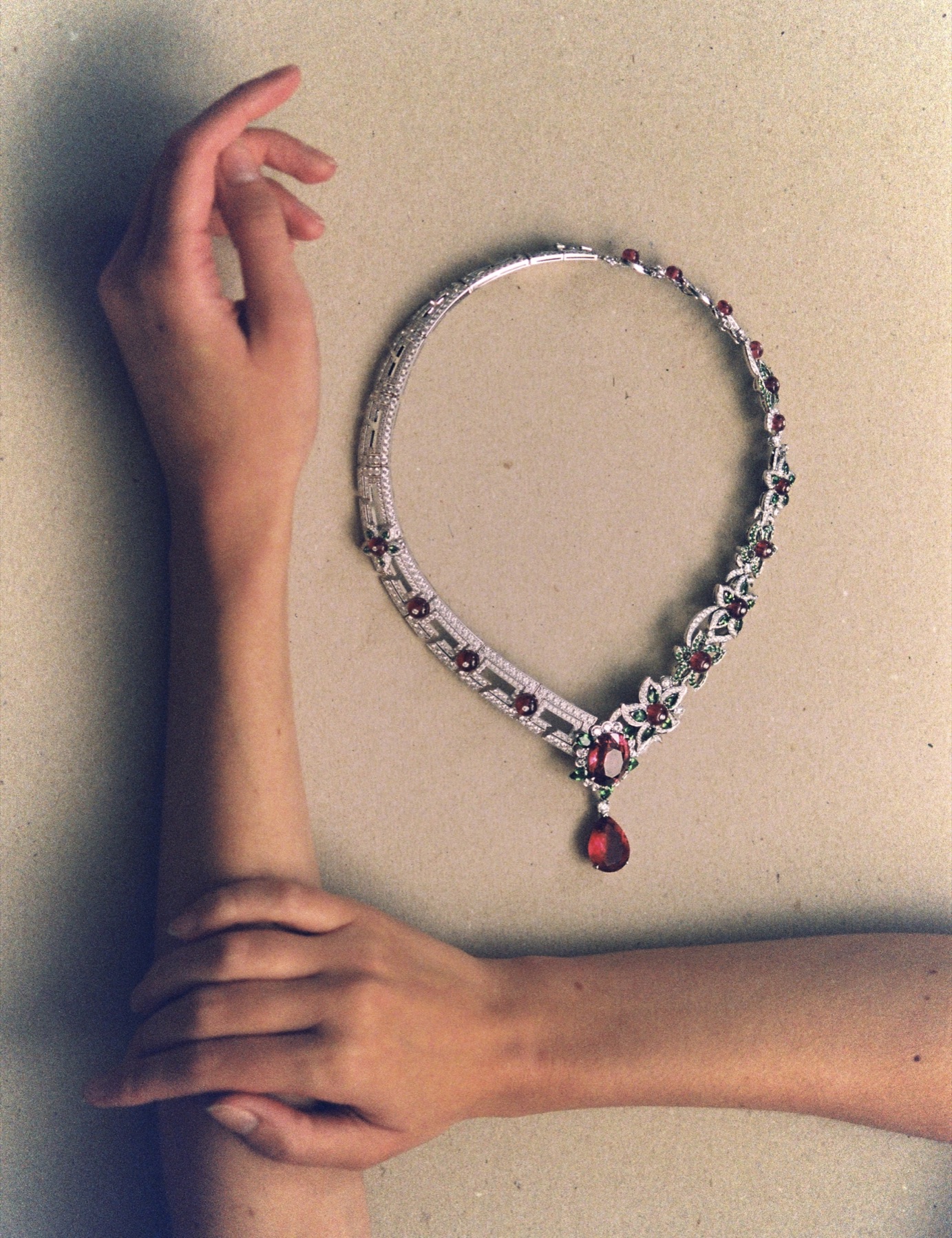 L'Officiel US, image 10 sur 10